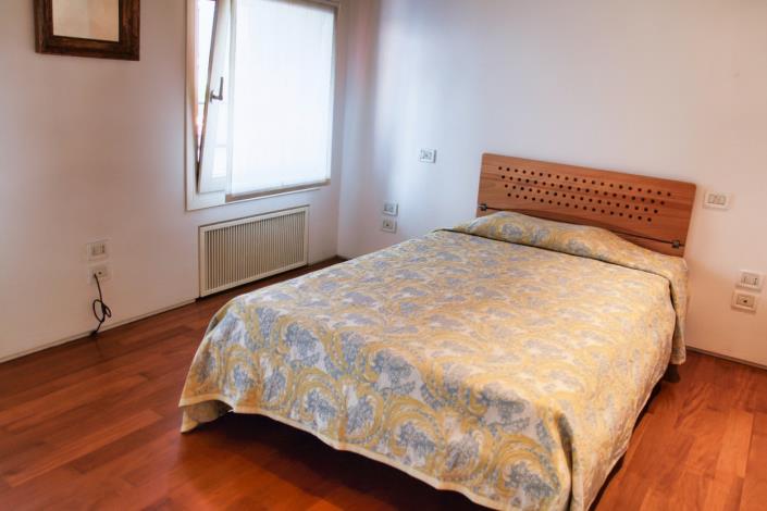 Image No.27-3 Bed Apartment for sale
