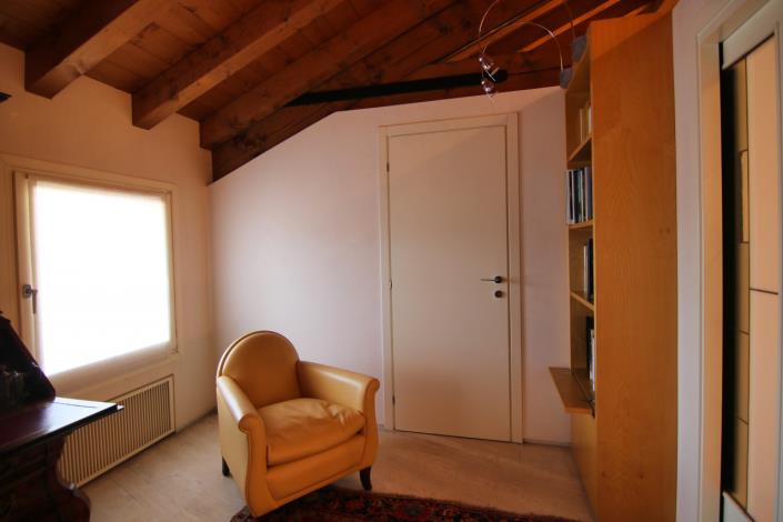 Image No.37-3 Bed Apartment for sale