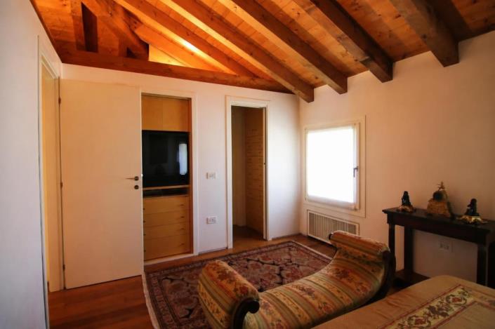 Image No.53-3 Bed Apartment for sale