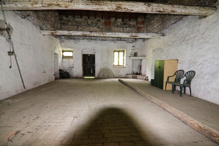 Image No.59-8 Bed Property for sale