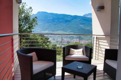 025__balcone_zona_giorno_2__1