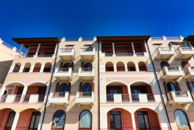 001__facciata_fronte_lago_4_jpg