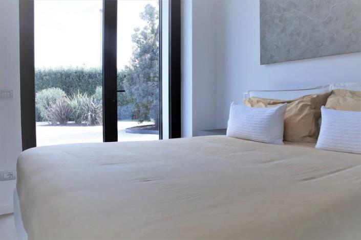 Image No.42-3 Bed Villa for sale