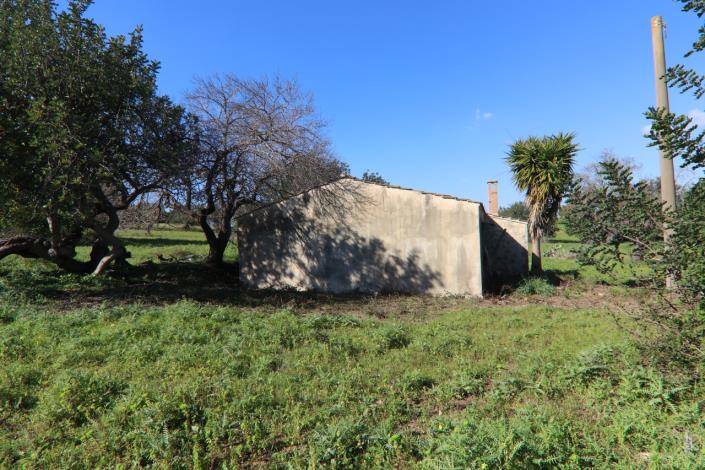 Image No.17-2 Bed Country House for sale