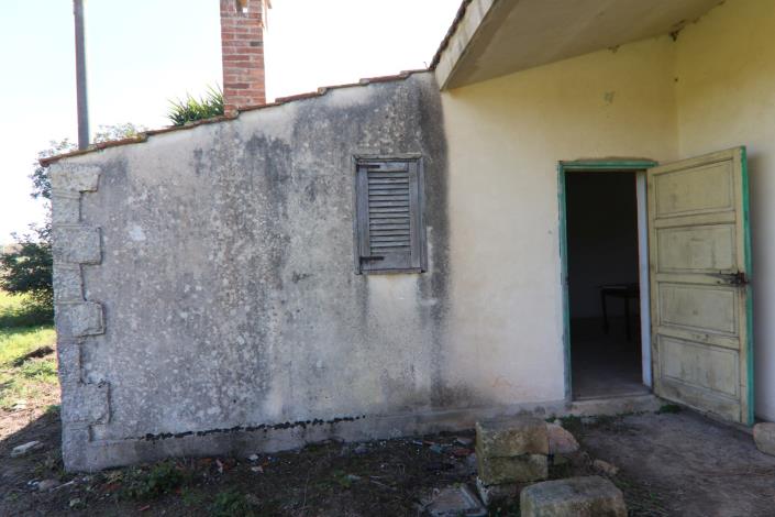 Image No.25-2 Bed Country House for sale