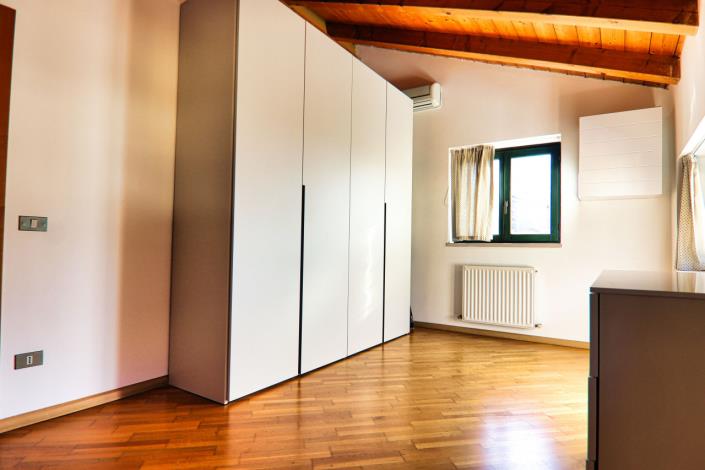 Image No.31-2 Bed Apartment for sale