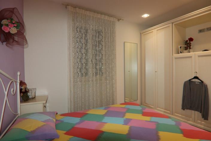 Image No.35-2 Bed Apartment for sale