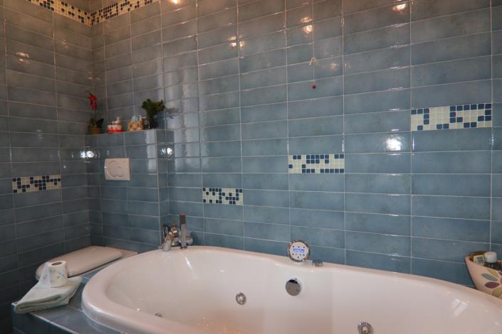 Image No.43-2 Bed Apartment for sale