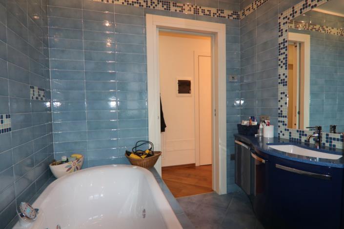 Image No.46-2 Bed Apartment for sale