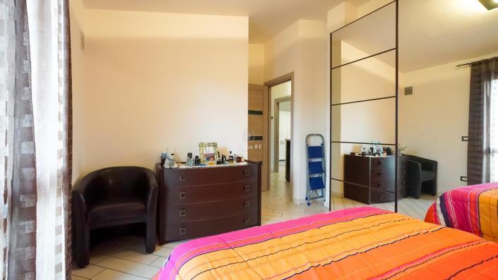 Image No.22-2 Bed Apartment for sale