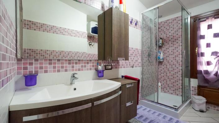 Image No.35-2 Bed Apartment for sale