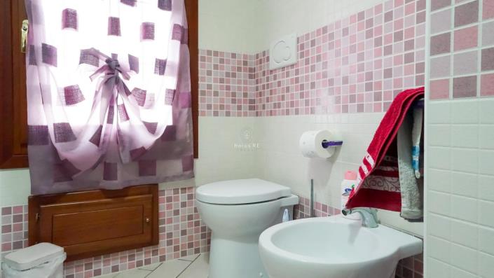 Image No.41-2 Bed Apartment for sale