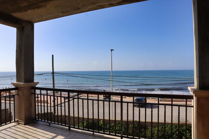 Image No.19-3 Bed Villa for sale