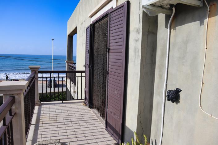 Image No.23-3 Bed Villa for sale