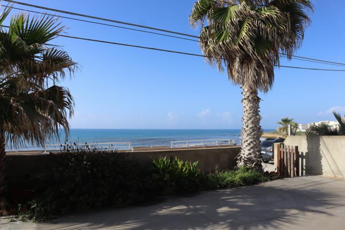 Image No.54-3 Bed Villa for sale