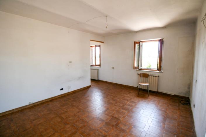 Image No.27-Maison de campagne de 3 chambres à vendre à Casale Monferrato