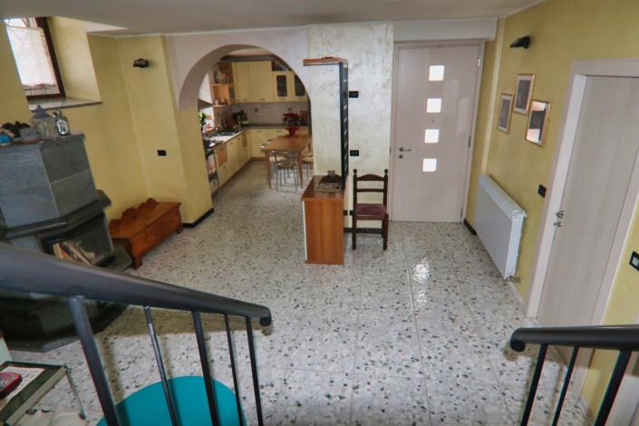 Image No.20-2 Bed Duplex for sale