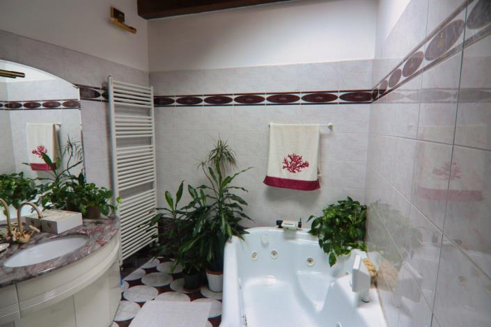 Image No.41-2 Bed Duplex for sale