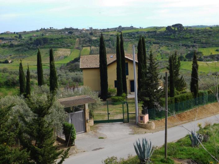 Image No.1-6 Bed Villa for sale