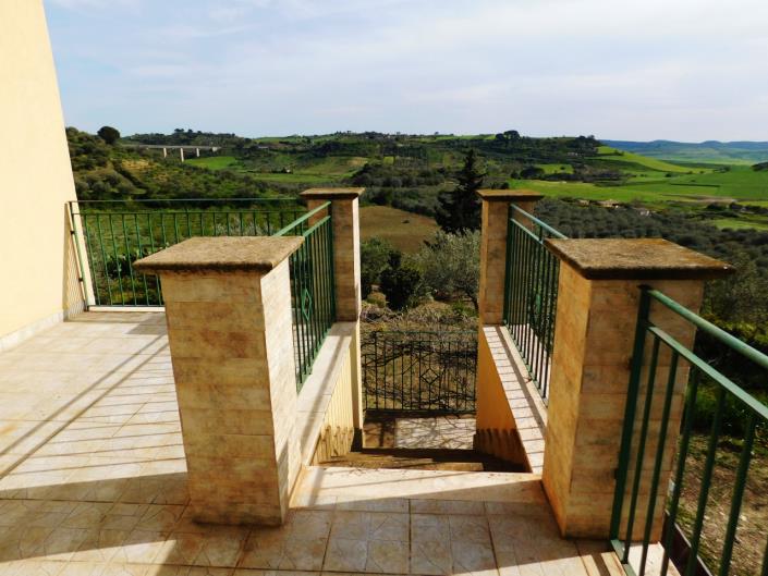 Image No.14-Villa de 6 chambres à vendre à Piazza Armerina