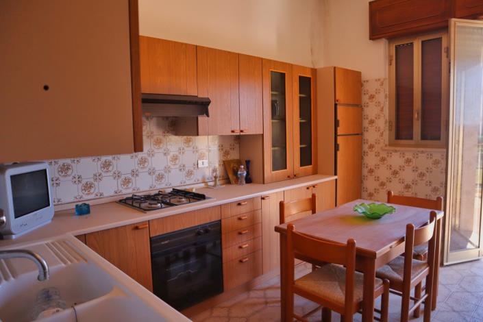 Image No.15-2 Bed Apartment for sale