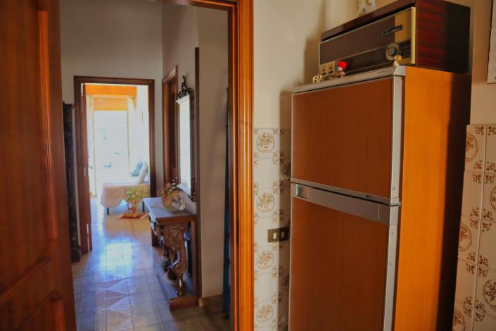 Image No.60-2 Bed Apartment for sale