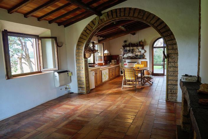 Image No.6-2 Bed Country House for sale