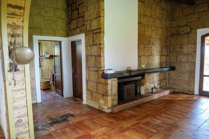 Image No.9-2 Bed Country House for sale