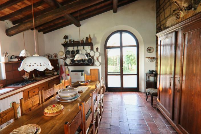 Image No.26-2 Bed Country House for sale