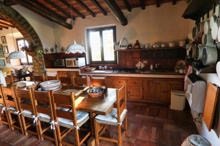 Image No.28-2 Bed Country House for sale