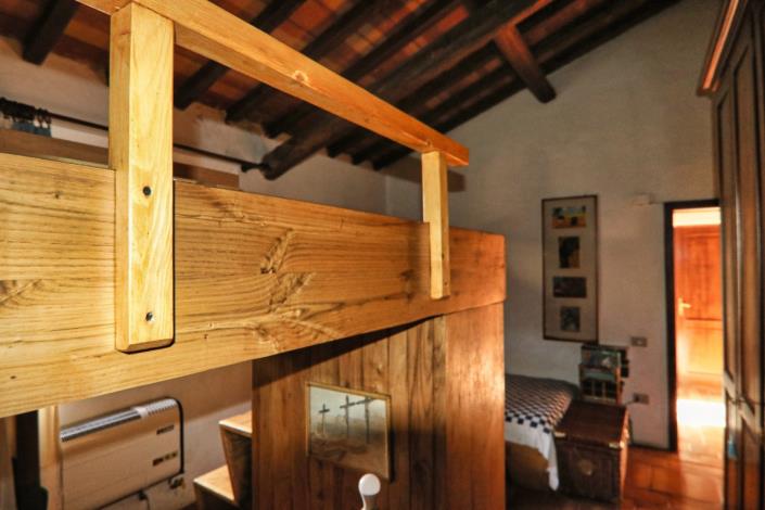 Image No.45-2 Bed Country House for sale