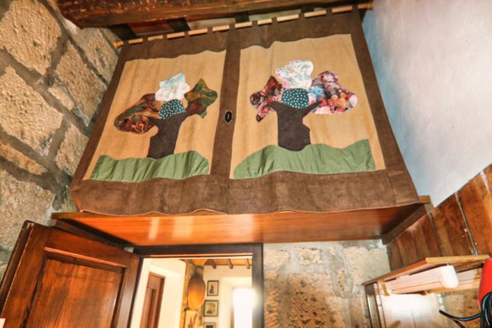 Image No.50-2 Bed Country House for sale