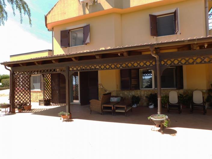 Image No.5-Villa de 4 chambres à vendre à Piazza Armerina