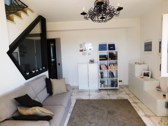 Image No.28-Villa de 4 chambres à vendre à Piazza Armerina