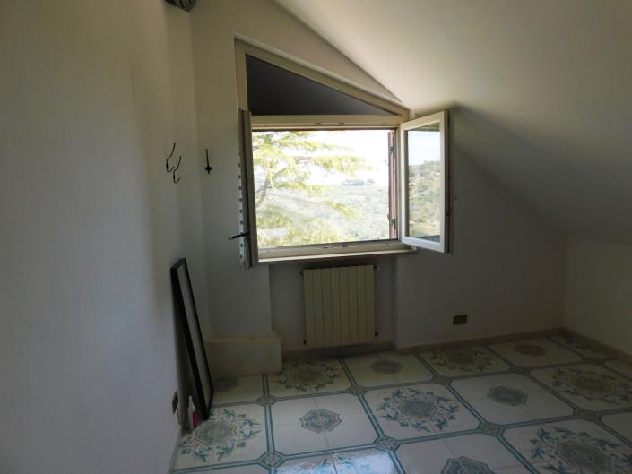 Image No.40-Villa de 4 chambres à vendre à Piazza Armerina