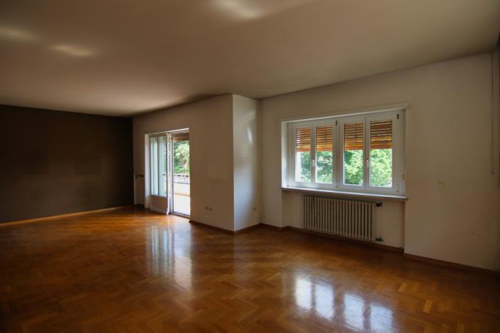 Image No.10-4 Bed Apartment for sale