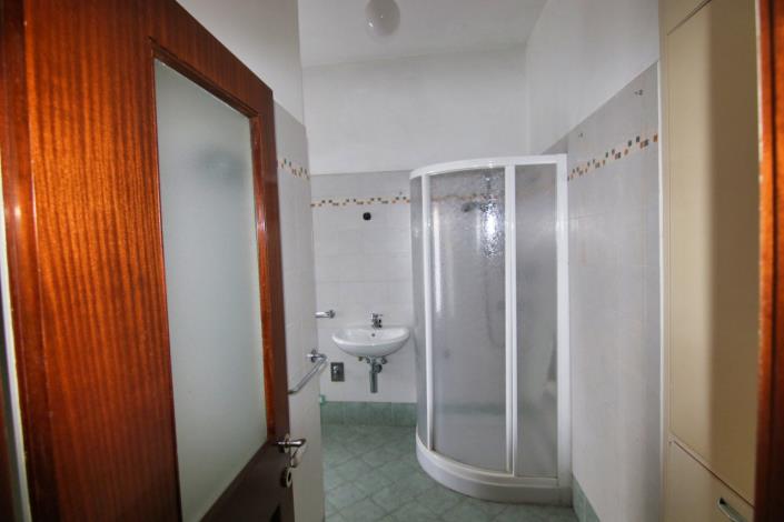 Image No.32-4 Bed Apartment for sale