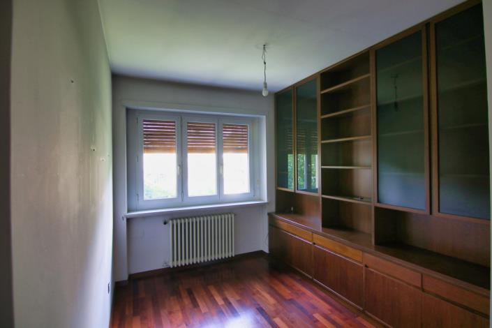 Image No.50-4 Bed Apartment for sale