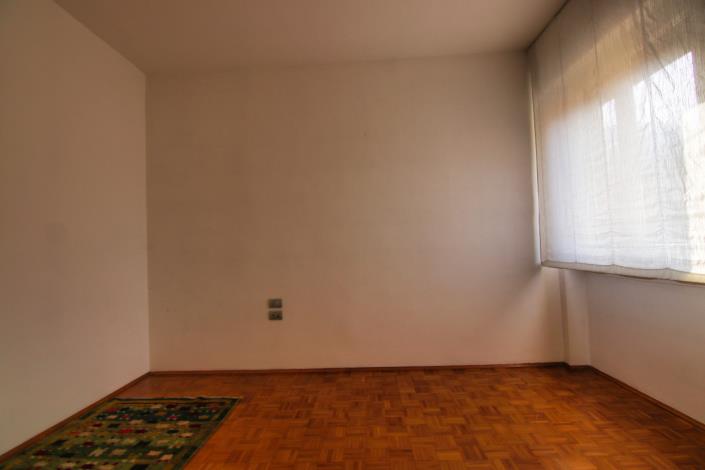 Image No.32-2 Bed Apartment for sale