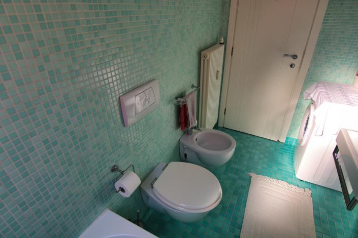 Image No.51-2 Bed Apartment for sale