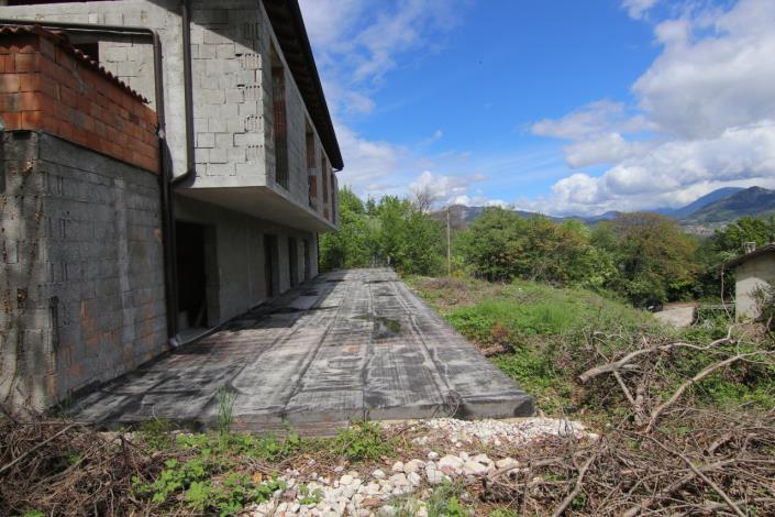 Image No.7-4 Bed House for sale