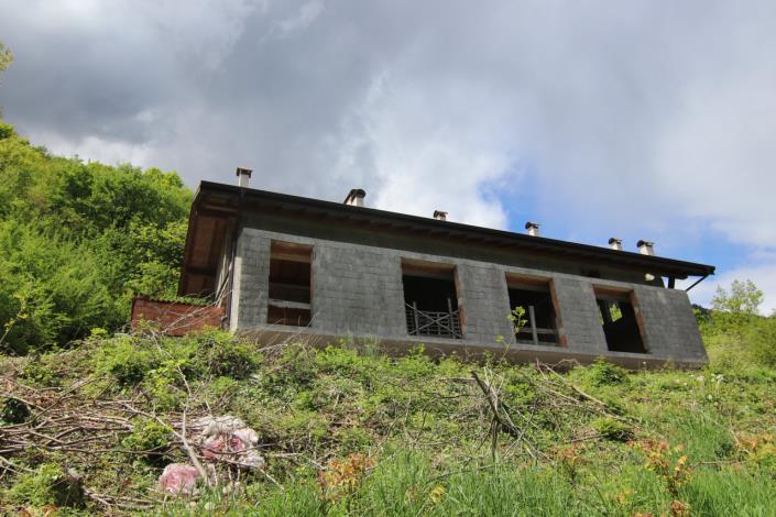 Image No.21-4 Bed House for sale