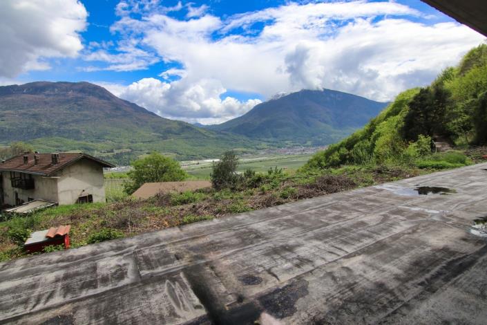 Image No.32-4 Bed House for sale