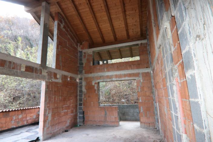 Image No.46-4 Bed House for sale