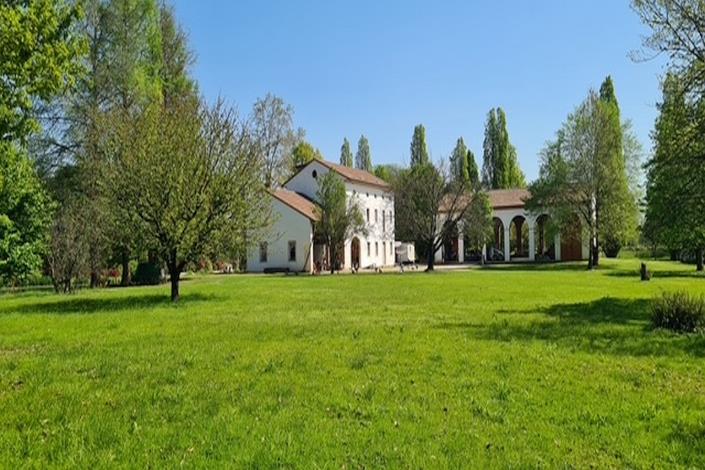 Image No.6-Maison de campagne de 4 chambres à vendre à Trévise