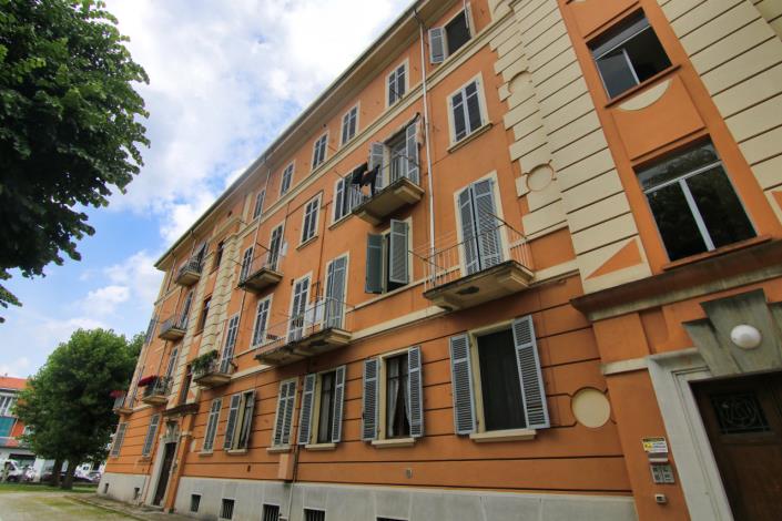Image No.1-2 Bed Apartment for sale