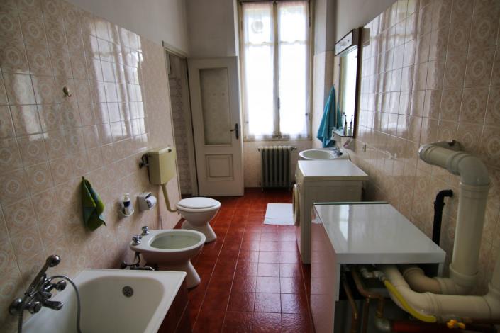 Image No.33-Appartement de 2 chambres à vendre à Casale Monferrato