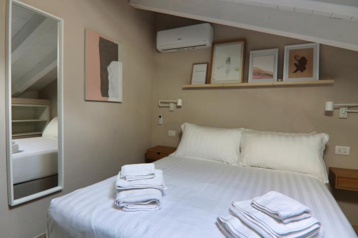 Image No.59-6 Bed Villa for sale