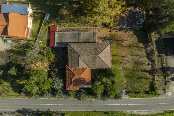 Image No.16-10 Bed Hotel for sale