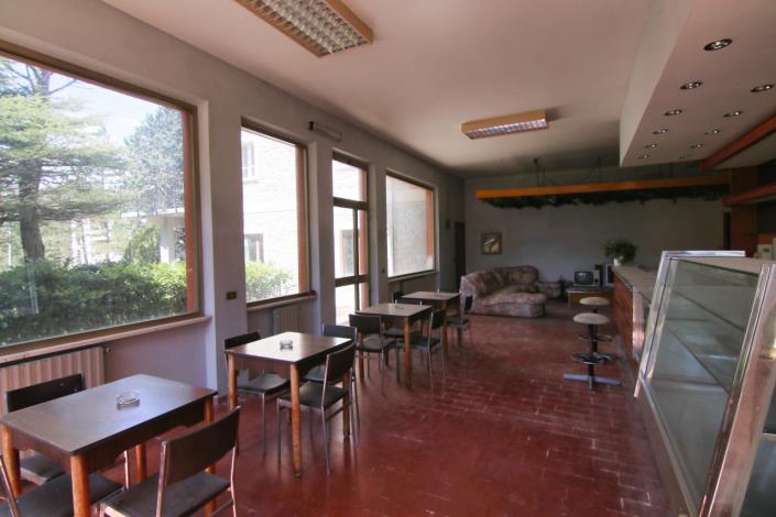 Image No.17-10 Bed Hotel for sale